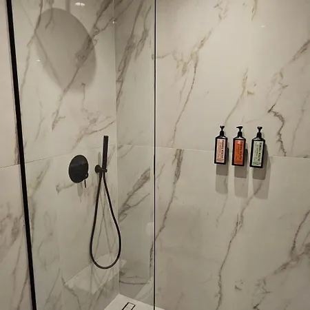 S & E Luxury Residences 公寓 Rhodes City